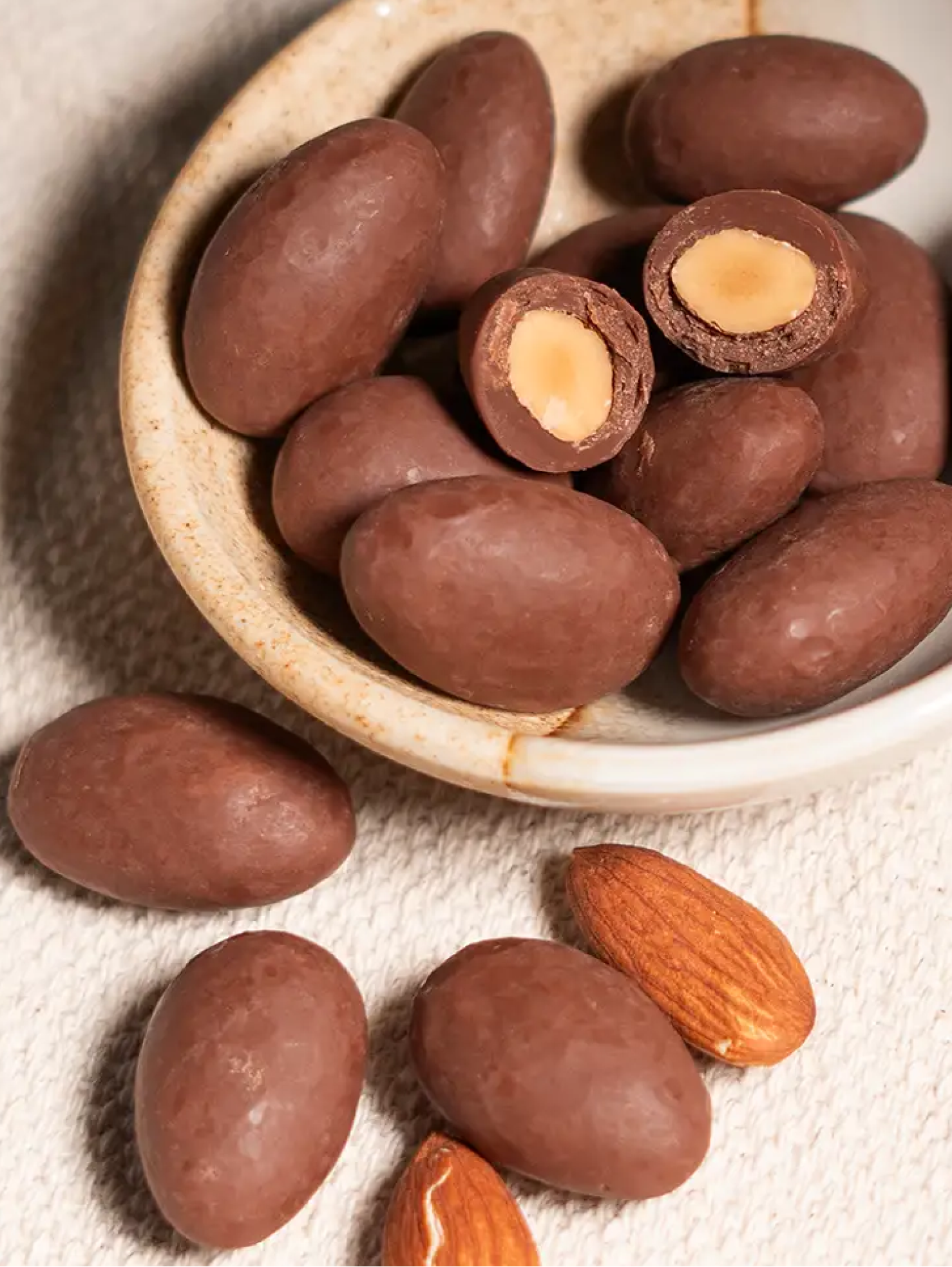 オーガニックジョイ チョコレート オーガニック アーモンドダーク / ミルク 60g