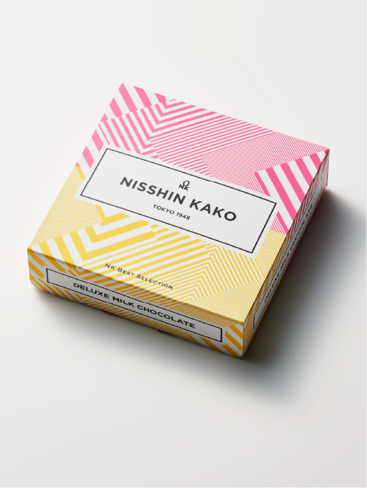 DELUXE MILK CHOCOLATE